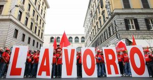 Dal gelo di Cortina ai tetti di Messina sono già otto i morti del lavoro