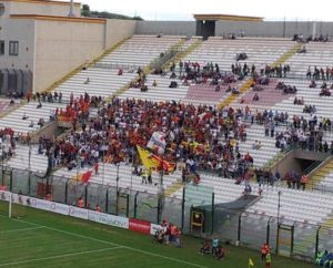 Domenica 21 nella Sala Stampa dello Stadio“Franco Scoglio” la collocazione di una targa commemorativa al giornalista Mino Licordari