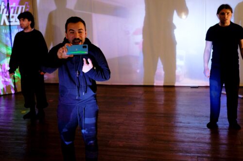 “C’è nessuno” di Gioacchino Cappelli