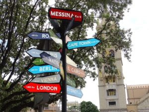 Messina baricentro del Mediterraneo: inaugurata a piazza Duomo la postazione promozione turistica “VisitMe”