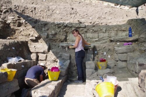 Scoperto il monumentale muro di accesso al Teatro di Halaesa Arconidea