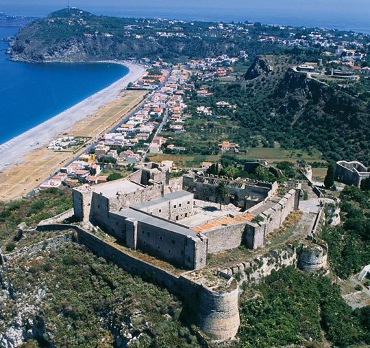 Mafia a Milazzo. La baia di sant’Antonio è la baia di don Saro