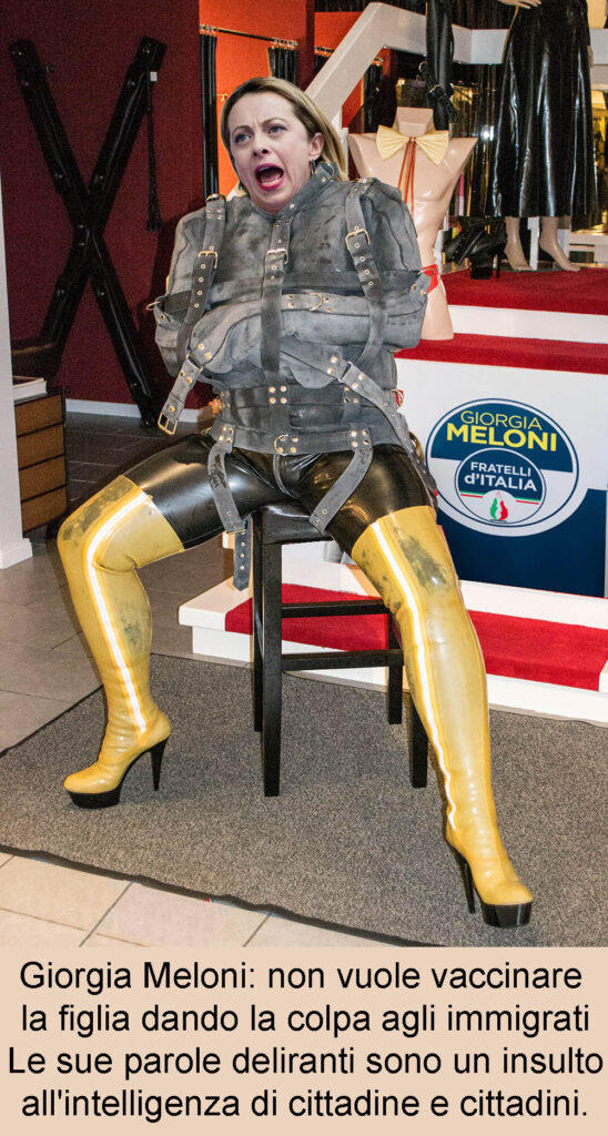 Meloni in camicia di forza