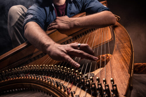Il duo DRUMSMANIA in scena oggi alla Laudamo alle 18:00