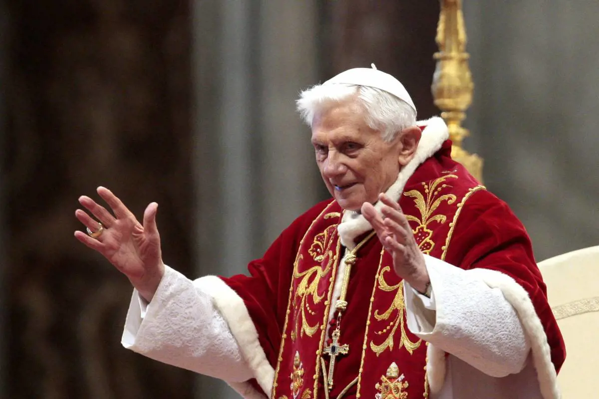 Joseph Ratzinger ha lasciato la scena di questo mondo