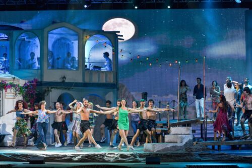 IL MUSICAL “MAMMA MIA!” PER LA REGIA DI MASSIMO PIPARO IL 4 E 5 GENNAIO ALLE ORE 21 AL TEATRO VITTORIO EMANUELE