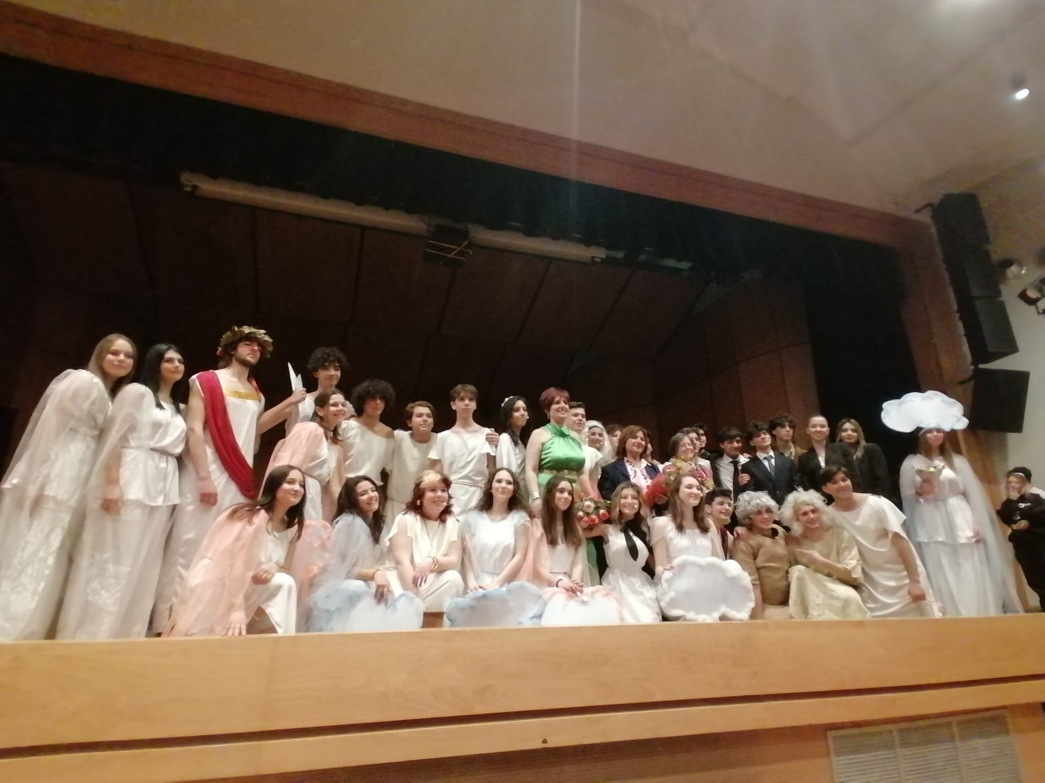 “Le Nuvole “ di Aristofane messo in scena dagli studenti del Liceo Archimede al Palacultura