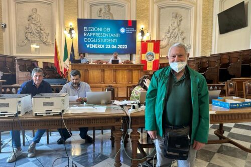 Elezioni studentesche, vota anche il 77enne studente di Giurisprudenza Marino Merlo 