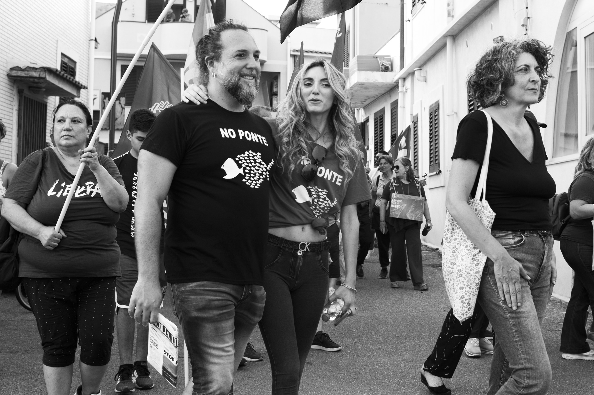 Ampia partecipazione alla manifestazione messinese per il movimento No Ponte