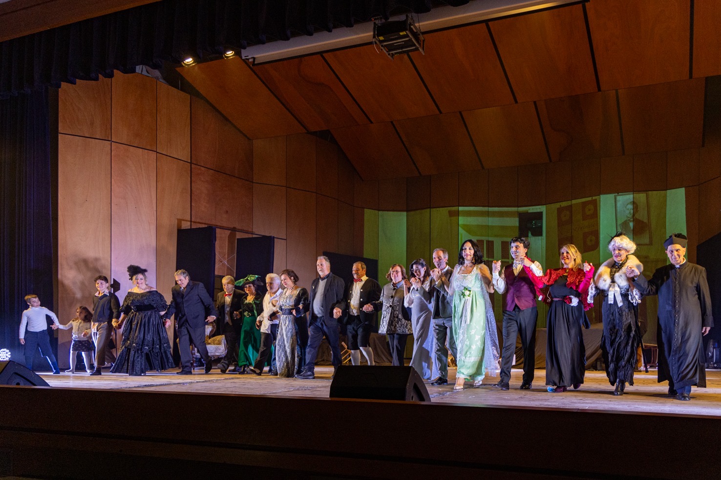 Grande successo del “Barone della Caperrina” al Palacultura