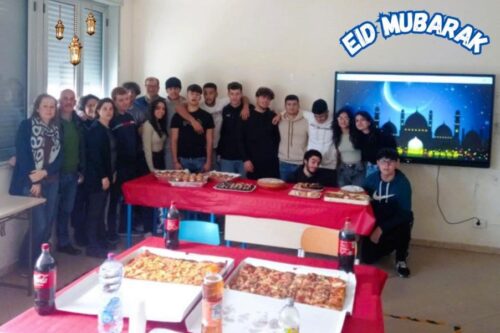 “Eid Mubarak”, L’ITIS festeggia i suoi studenti musulmani per la fine del Ramadan