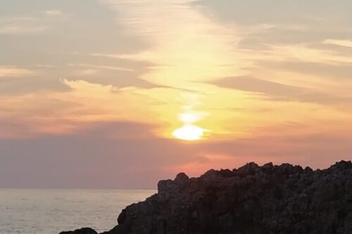 Vi seppelliremo con le risate