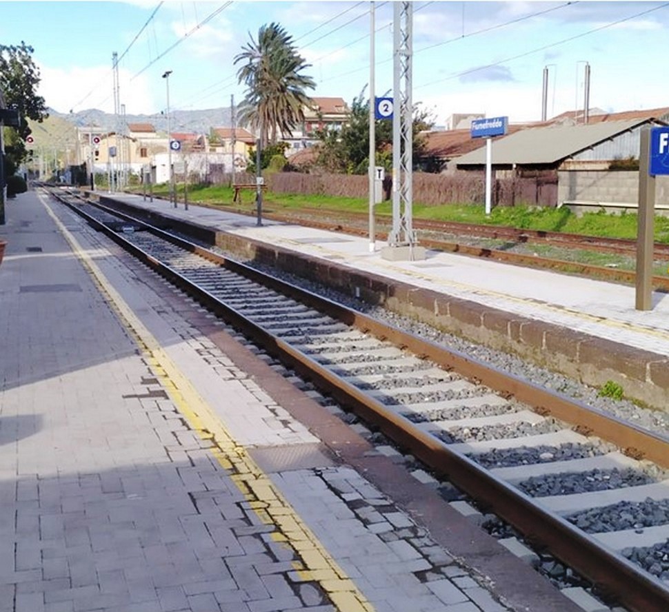 VOGLIAMO PIU’ TRENI A LUNGA PERCORRENZA PER LA SICILIA