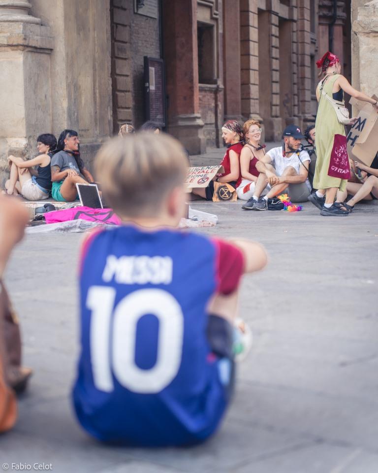 Il Movimento No Ponte Calabria augura un buon 2025, ma non a tutti!