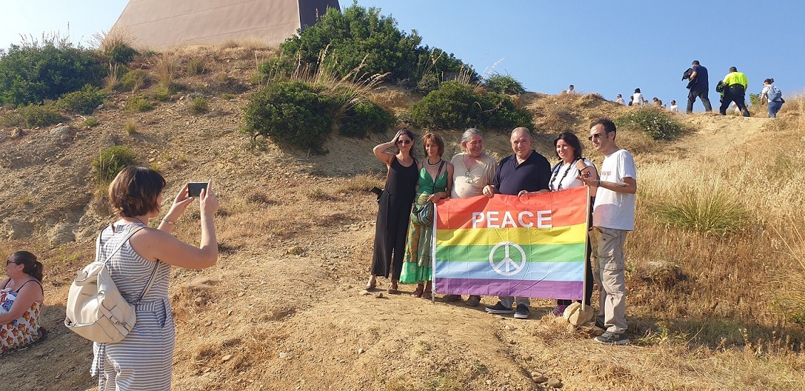 colpevole di aver calpestato la dignità umana