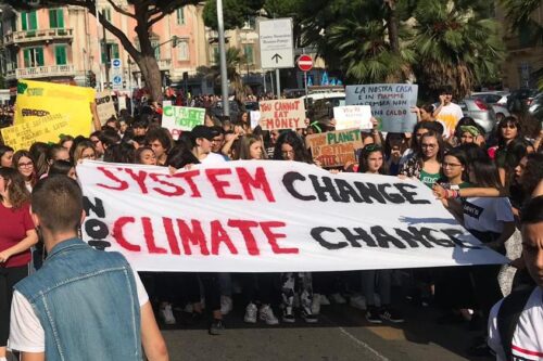 Come l’informazione modella le menti