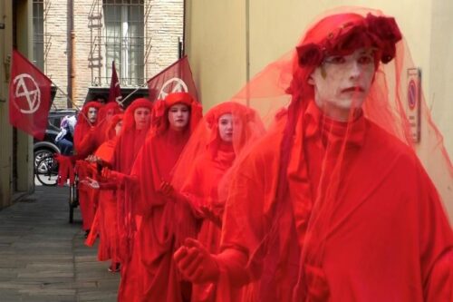 “Fatto gravissimo sequestro di Antonio Mazzeo e degli attivisti da parte di Israele”