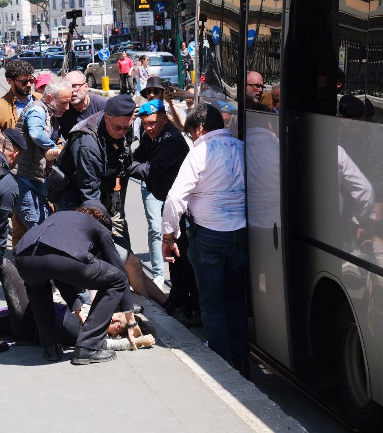 De Luca, Lombardo e Sciotto: “L’ARS si esprima con un atto formale per la liberazione di Antonio Mazzeo e degli attivisti della Freedom Flotilla”