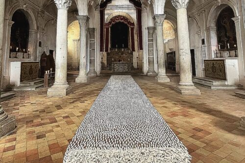 “Io vedo” è l’installazione di Francesca Borgia