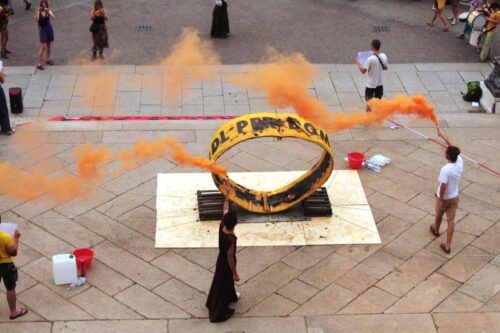 VIA I TIR DALLE NOSTRE STRADE!