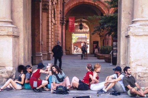 Calabria senza ambulanze, mentre la politica insegue il miraggio del ponte