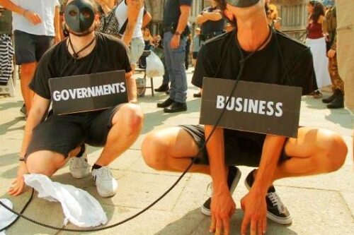 Dopo i danni del ciclone Harry serve organizzazione popolare per la ricostruzione e controllo dal basso