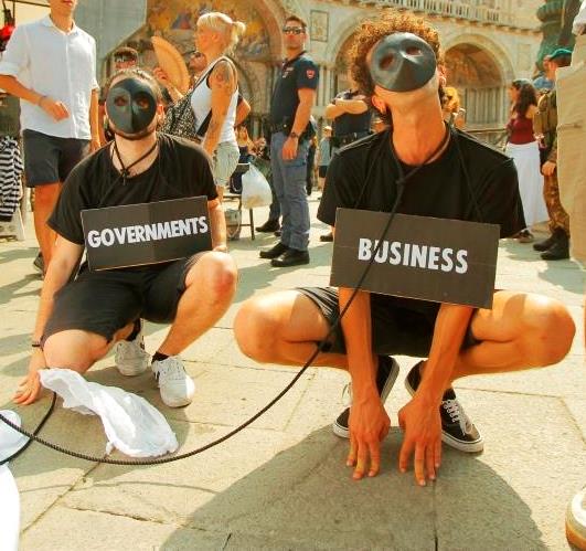 Dopo i danni del ciclone Harry serve organizzazione popolare per la ricostruzione e controllo dal basso