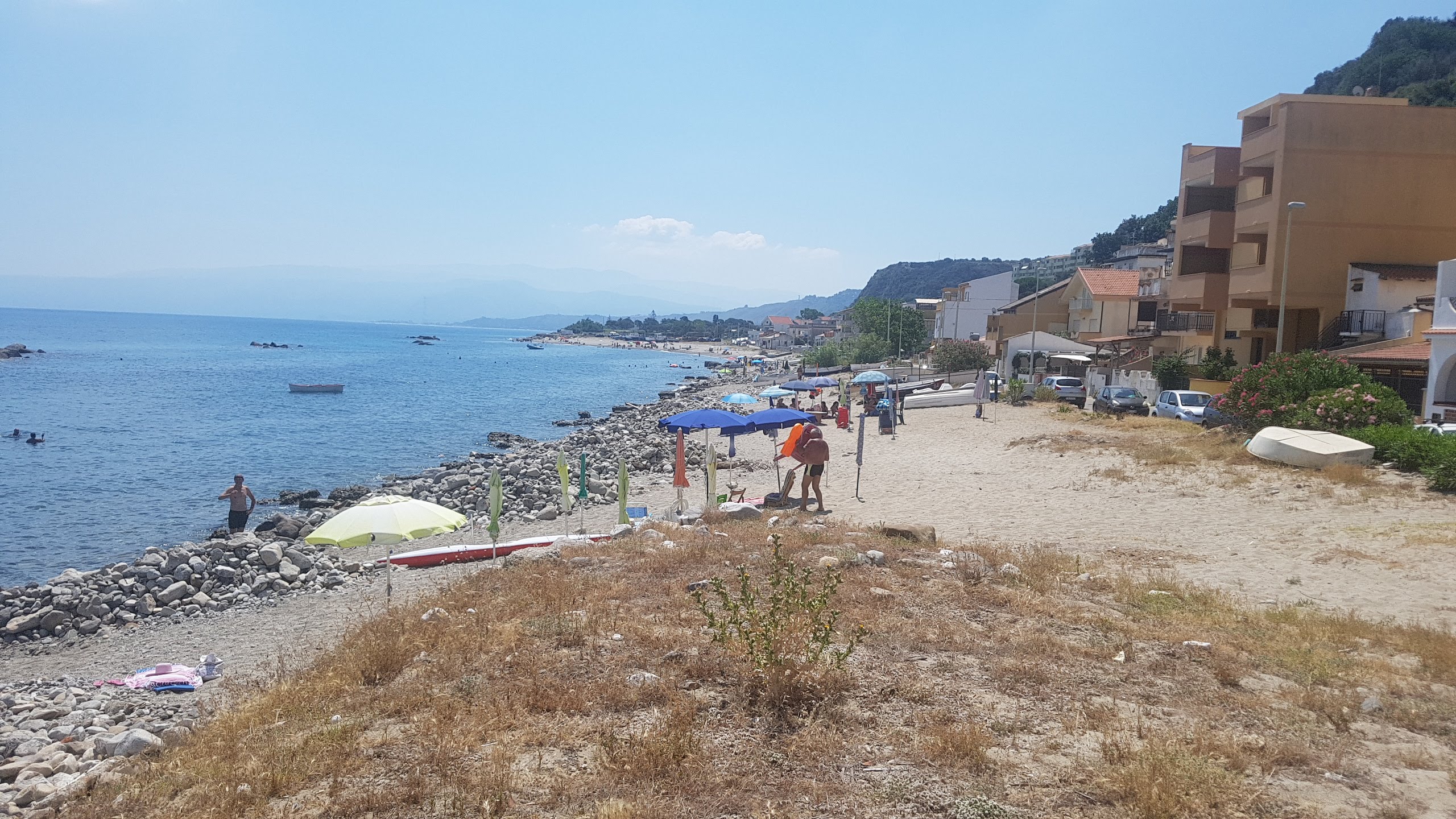 Straordinario spiaggiamento di un rarissimo Pesce liocorno a Milazzo