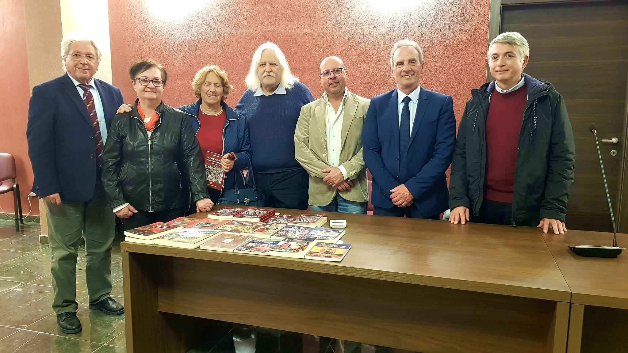 “Il pane sulla bara. I fatti del 7 marzo 1947 a Messina” di Alessandro Grussu